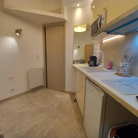 Διαμέρισμα Bedroom Alexandre *